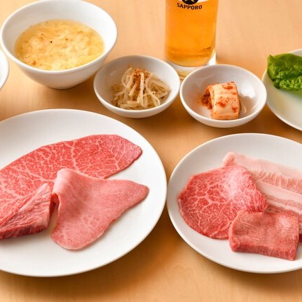 【ワンドリンク付◆ランチセットA】上タン、本日の特選、中落ちカルビのサムギョプサルなど牛も豚も満喫《ご飯おかわり無料》※ランチの営業は土日祝のみとなります。の画像